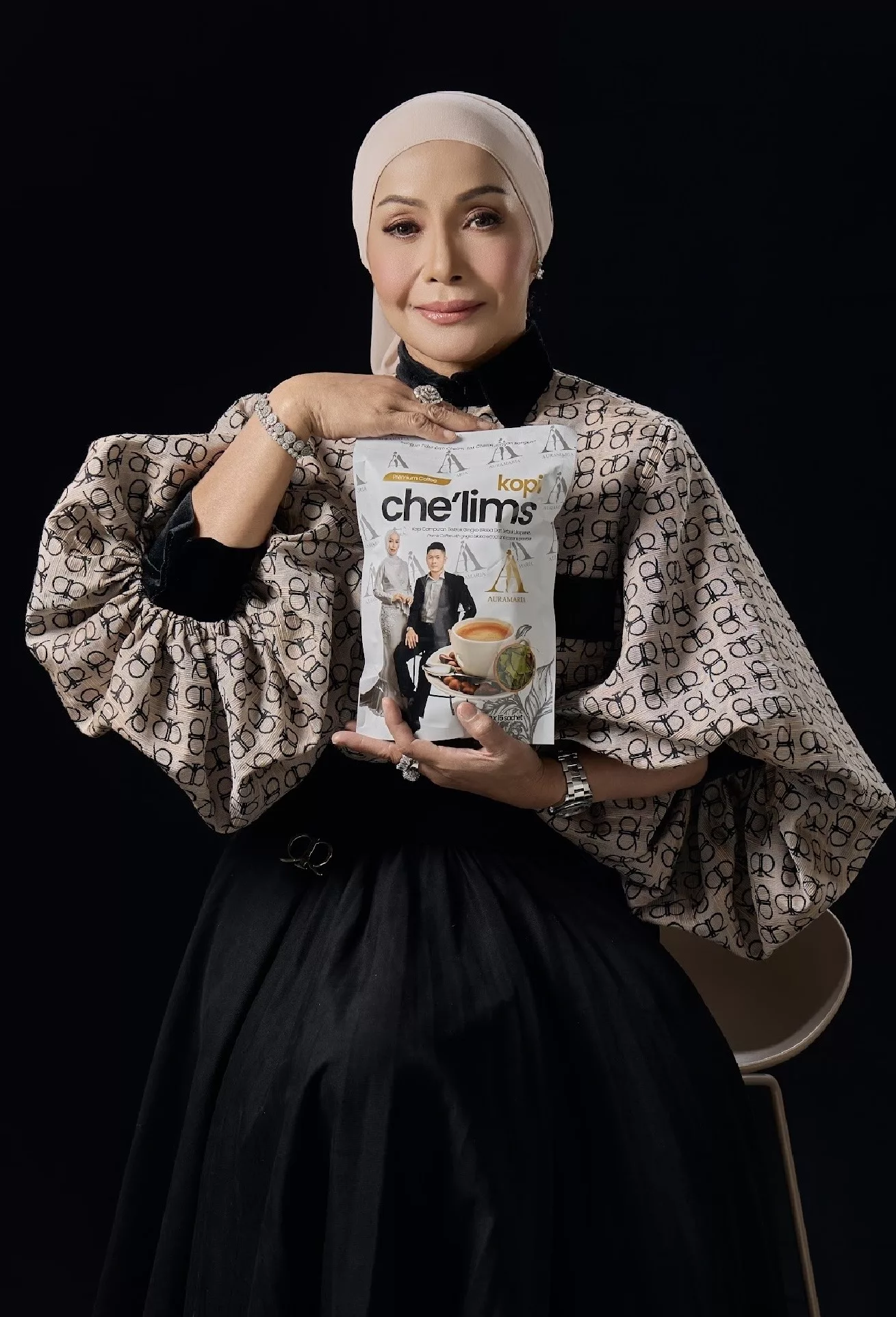 “Menjaga Kecantikan Itu Ibadah,” – Madam Mariyah Turun 48KG… 2 Tahun Tak Jamah Nasi! Seru Wanita & Lelaki Jaga Penampilan