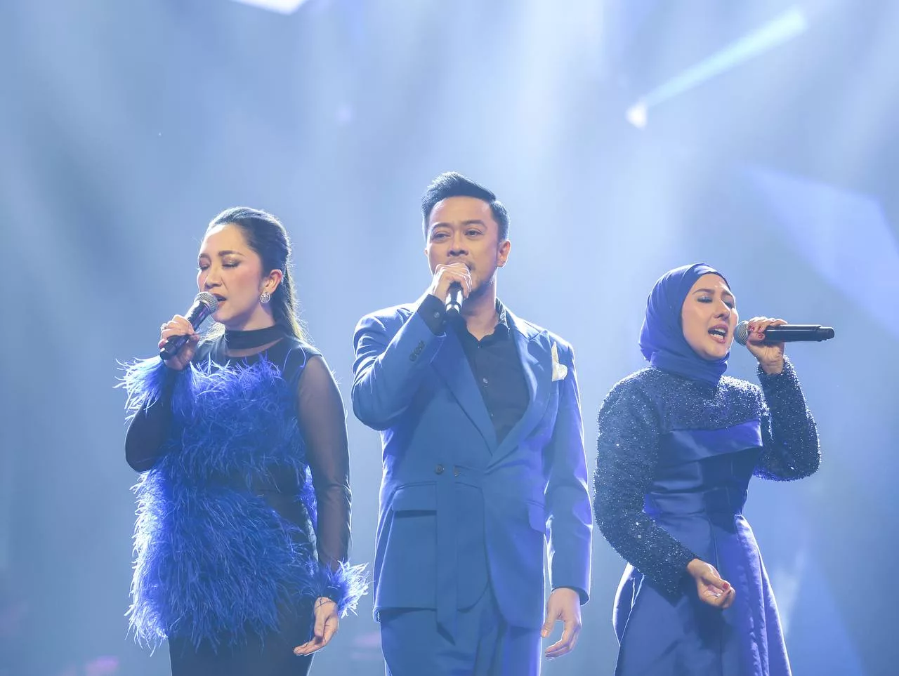 “Dunia Kami Berbeza,”- 18 Tahun Langsung Tak Bertemu & Berhubung, Mendua Pasang Impian Jadi Juara GV12 12 “Dunia Kami Berbeza,”- 18 Tahun Langsung Tak Bertemu & Berhubung, Mendua Pasang Impian Jadi Juara GV12