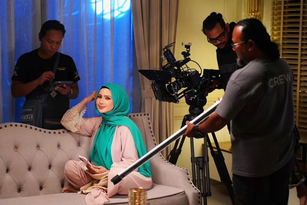 Kena Hentam Sampai Minta ‘Ditidurkan’, Watak Kak Ju Buat Nama Che Ta Meledak! – “Sejak Awal Episod, Berbakul-Bakul Kecaman Saya Terima.”