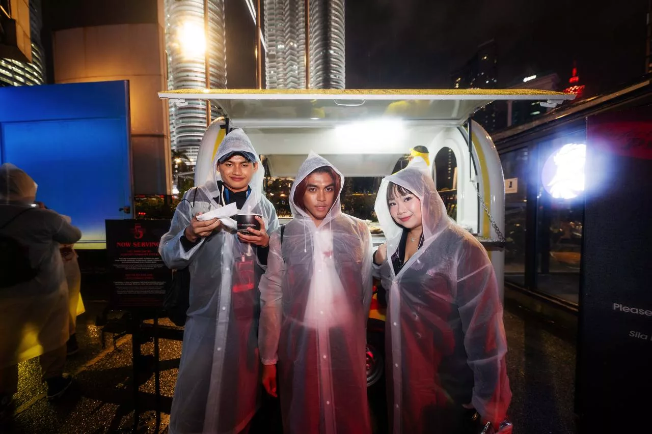 Beca Hawkins & Hell Fire Club Dah Sampai Kuala Lumpur? Jadi Yang Terawal Saksikan Stranger Things 5 Akhir Dengan Pakej Astro One! 21 Beca Hawkins & Hell Fire Club Dah Sampai Kuala Lumpur? Jadi Yang Terawal Saksikan Stranger Things 5 Akhir Dengan Pakej Astro One!