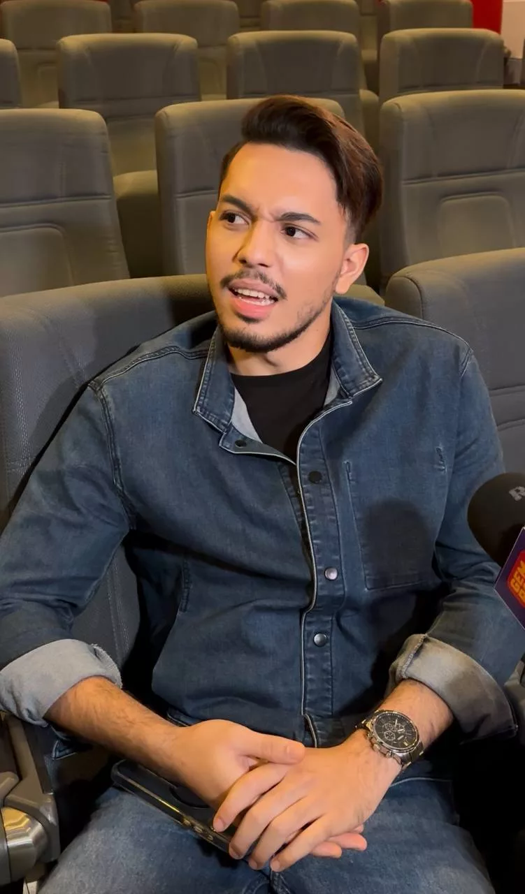 “Itu Hasil Kerja Dari Malam Ke Pagi,” - Lorenzo Irmann Berlapang Dada MV Dolla Diturunkan, Hormat Keputusan Pihak Berwajib 6 “Itu Hasil Kerja Dari Malam Ke Pagi,” – Lorenzo Irmann Berlapang Dada MV Dolla Diturunkan, Hormat Keputusan Pihak Berwajib