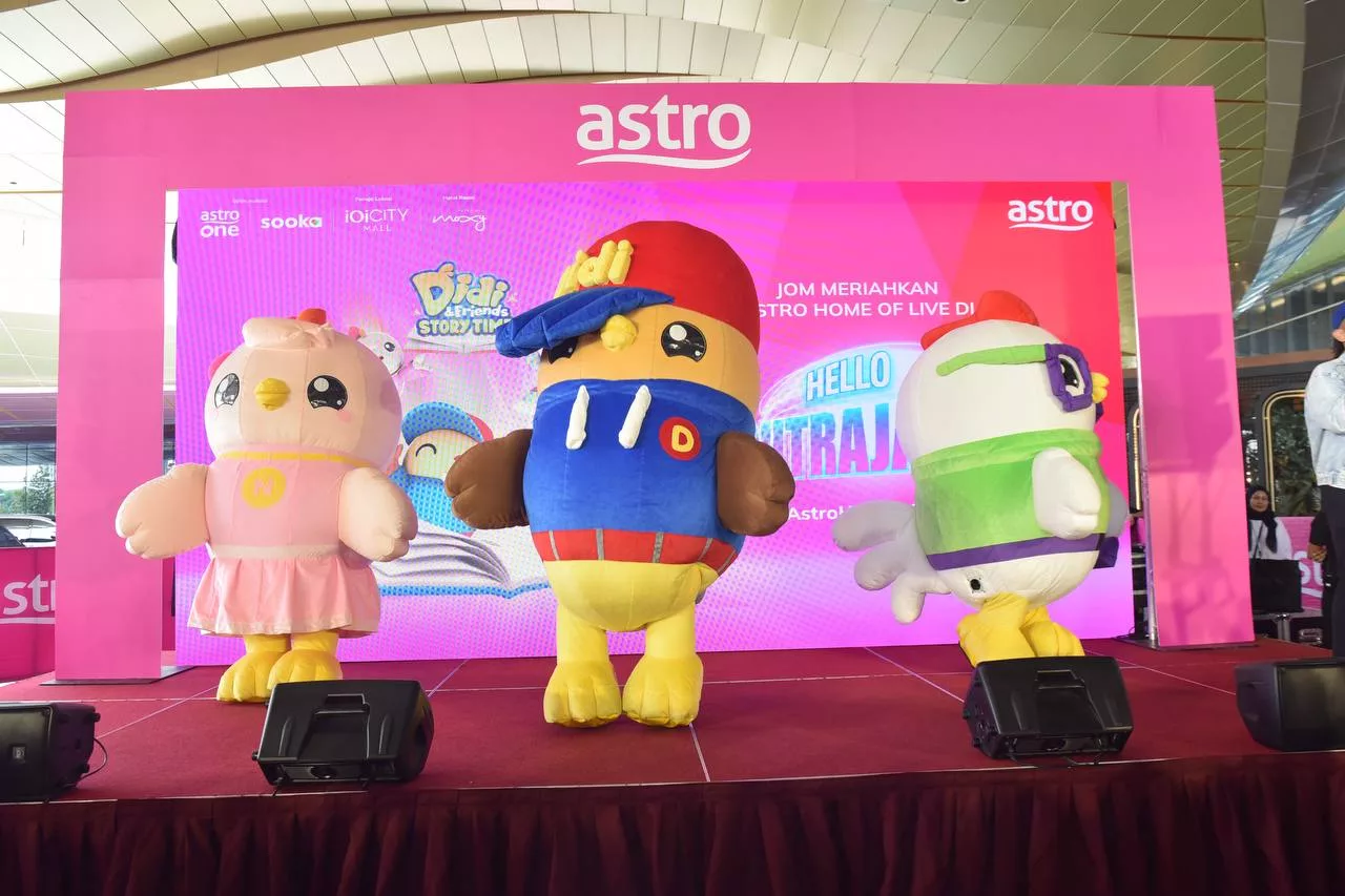 Beribu Serbu Hello Putrajaya! Bintang GV12, Big Stage & Kilauan Emas ‘Turun Padang’ Beri Show Luar Biasa