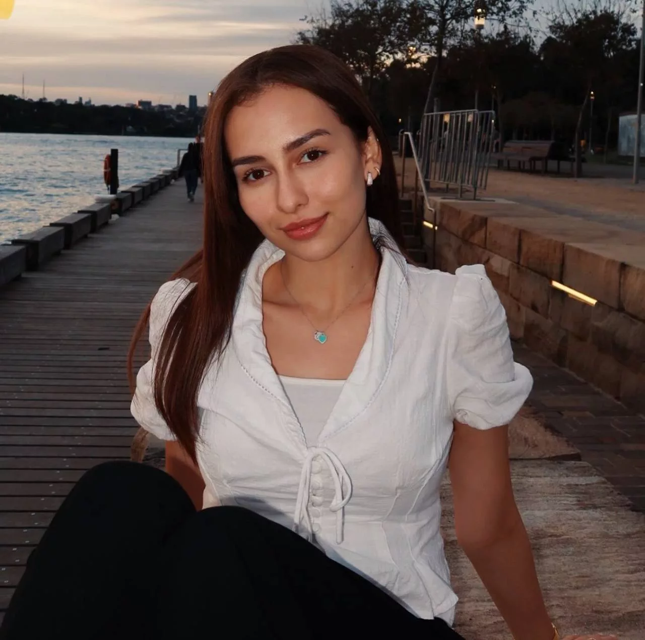 “Syurga Saya Tetap Di Bawah Tapak Kaki Dia,” - Anna Jobling Lega Hubungan Dengan Ibu Kembali Pulih, Enggan Sengketa Berpanjangan 7 “Syurga Saya Tetap Di Bawah Tapak Kaki Dia,” - Anna Jobling Lega Hubungan Dengan Ibu Kembali Pulih, Enggan Sengketa Berpanjangan