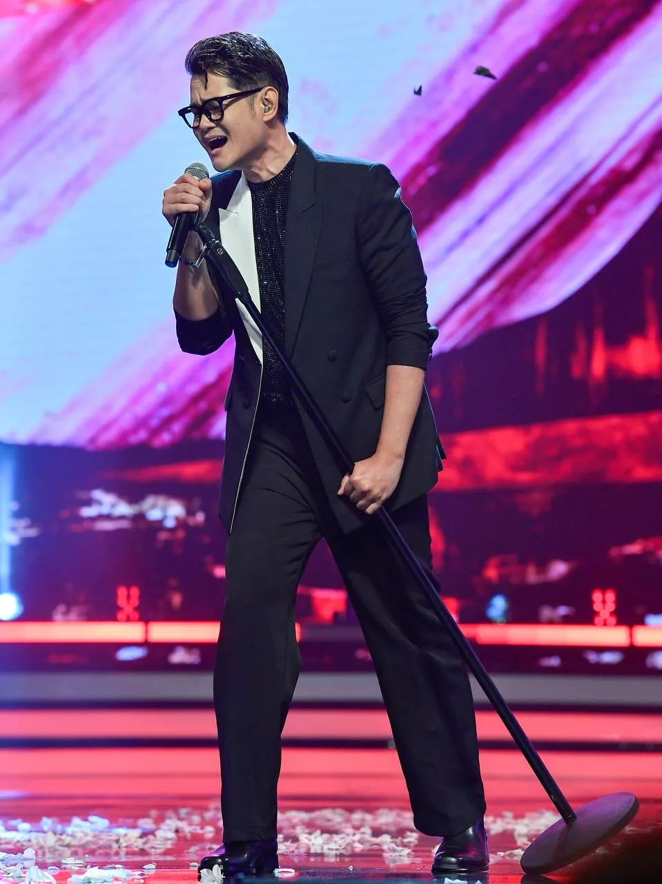 Syafinaz Tegas Jawab Isu Komen Terhadap Nubhan, Minta Netizen Jangan ‘Over Sensitive’ – “Emosi Dia Bercantum Dengan Lagu Itu.”