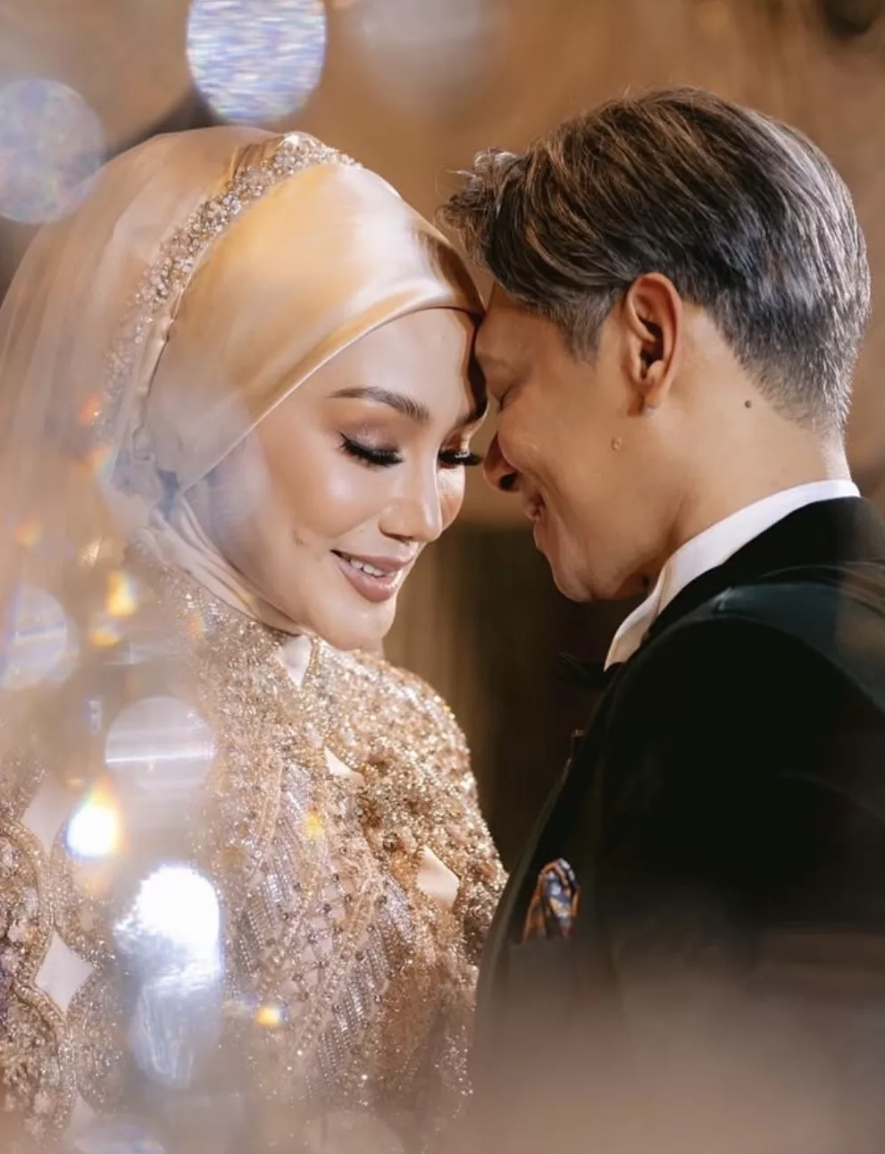 Anak Mr. E, Dania Sofea Tak Terlepas Tempias ‘Spotlight’, Syukur Erra Fazira Jadi ‘Backbone’ Bantu Adaptasi Dunia Glamor