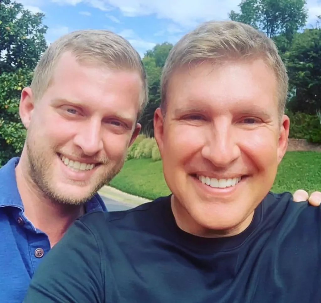 Bintang Rancangan Realiti Televisyen Popular Didakwa Serang Anggota Polis