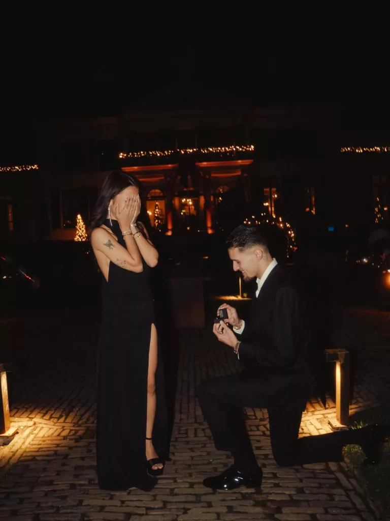 Setahun Selepas Pemergian Suami, Jennifer Coppen Kini Tunang Pemain Bola Sepak