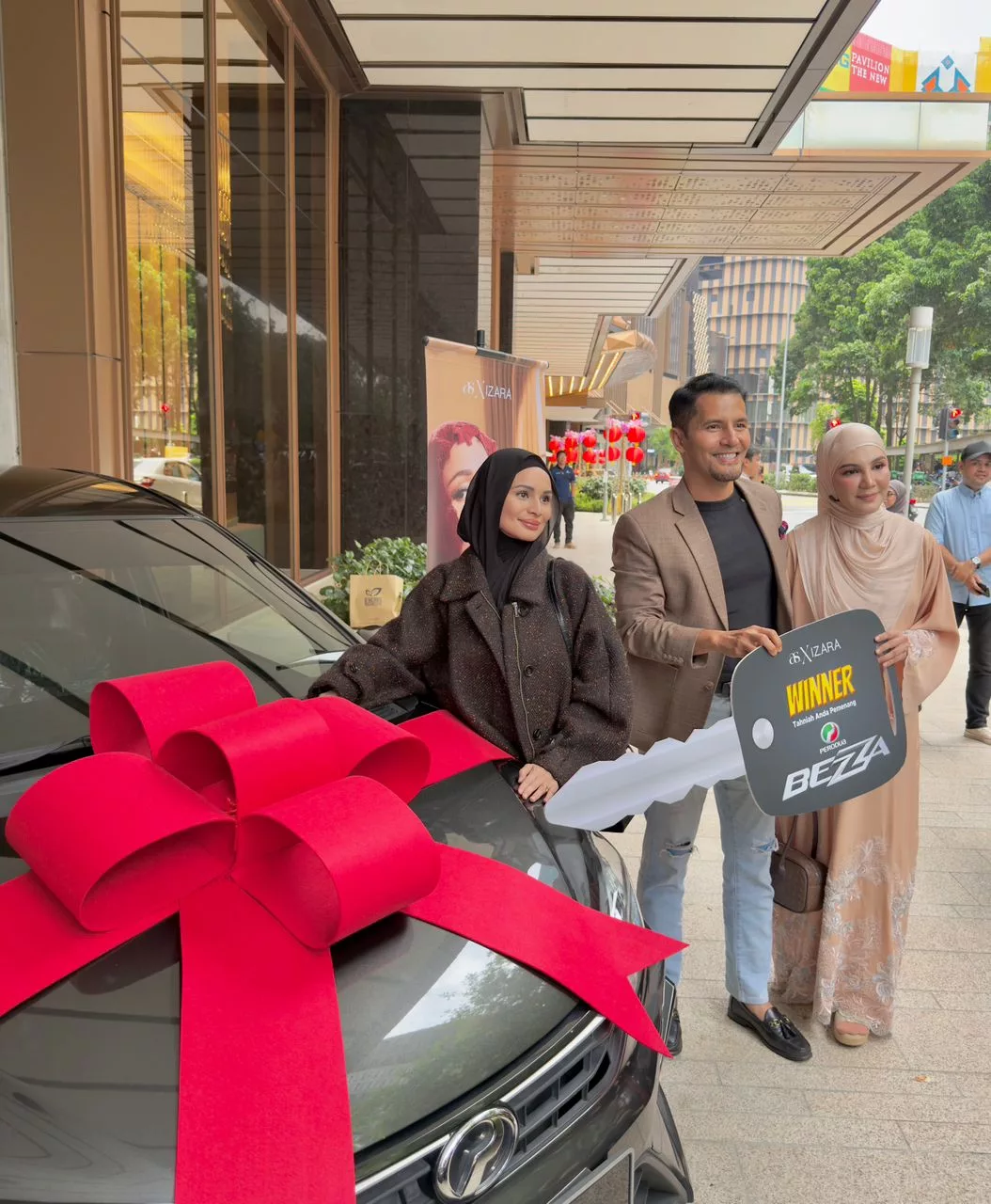 “Siti Nurhaliza, Saya Teringin Sangat Nak Buat Lagu Dengan Awak.”