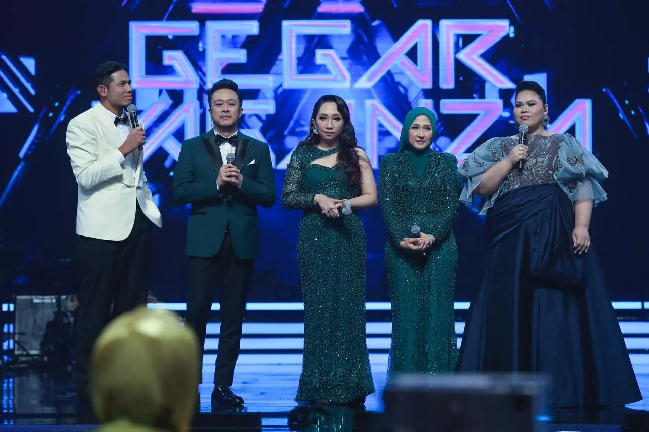 “Setakat Ini, Belum Ada Yang Mampu…,” - Persembahan Freshies ‘Huru-Hara’, Ramli MS Sangkal Dakwaan Juri Kedekut Bagi Markah 11 “Setakat Ini, Belum Ada Yang Mampu…,” – Persembahan Freshies ‘Huru-Hara’, Ramli MS Sangkal Dakwaan Juri Kedekut Bagi Markah