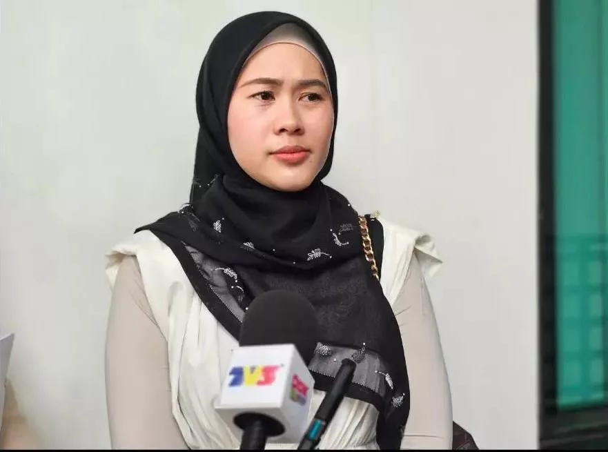 “Baju Masih Dalam Kotak, Pakai Apa Ada,” – Dr. Afifah Mohon Maaf Isu Pakaian Ke Mahkamah, Hanya Fokus Proses Sulh