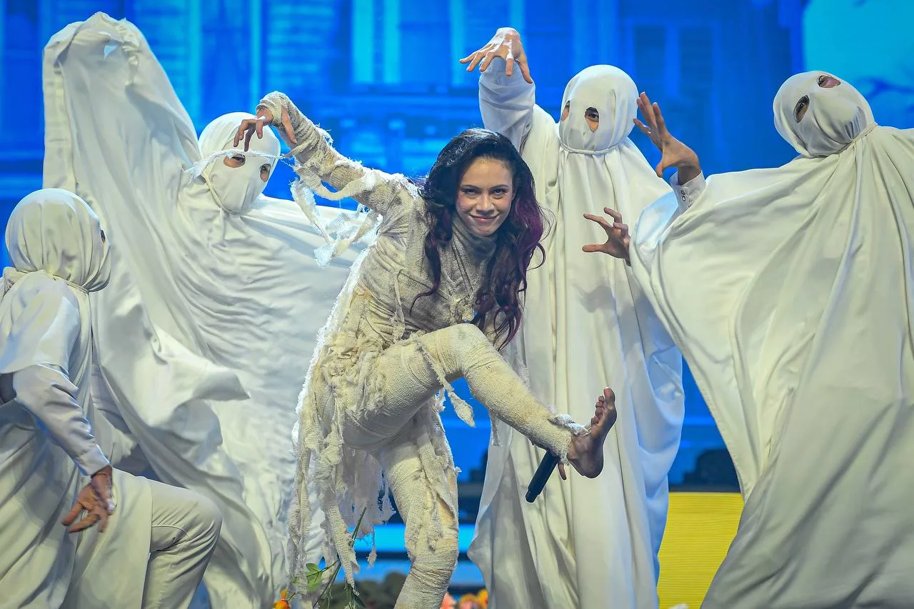 Tak Tumpah Air Mata, Shae Lega Tersingkir GV12 – “Akhirnya Boleh Balik Pangku Suami & Terbang Ke Bali.”