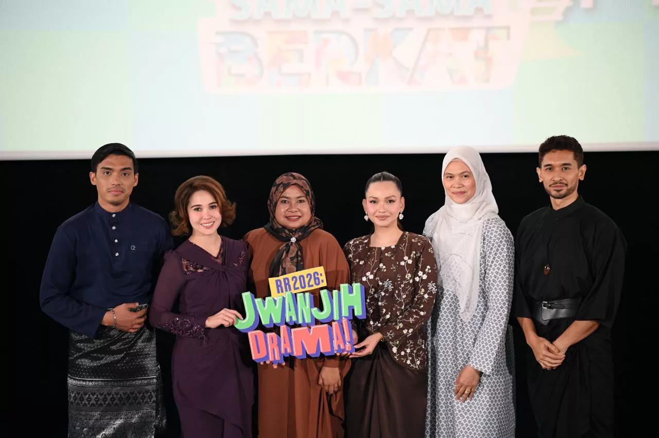 Azira Syafinaz Masih Solo & Bahagia, Percaya Jodoh Aturan Tuhan – “Jika Tiada, Mungkin Allah Nak Selamatkan Saya.”