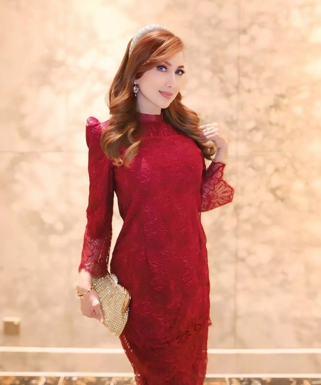 “Saya Buat Hal Sendiri, Tak Kacau Atau Aniaya Orang…,” – Seksi? Maria Farida Sudah Lali Dengan Kecaman Pada Usia 56 Tahun