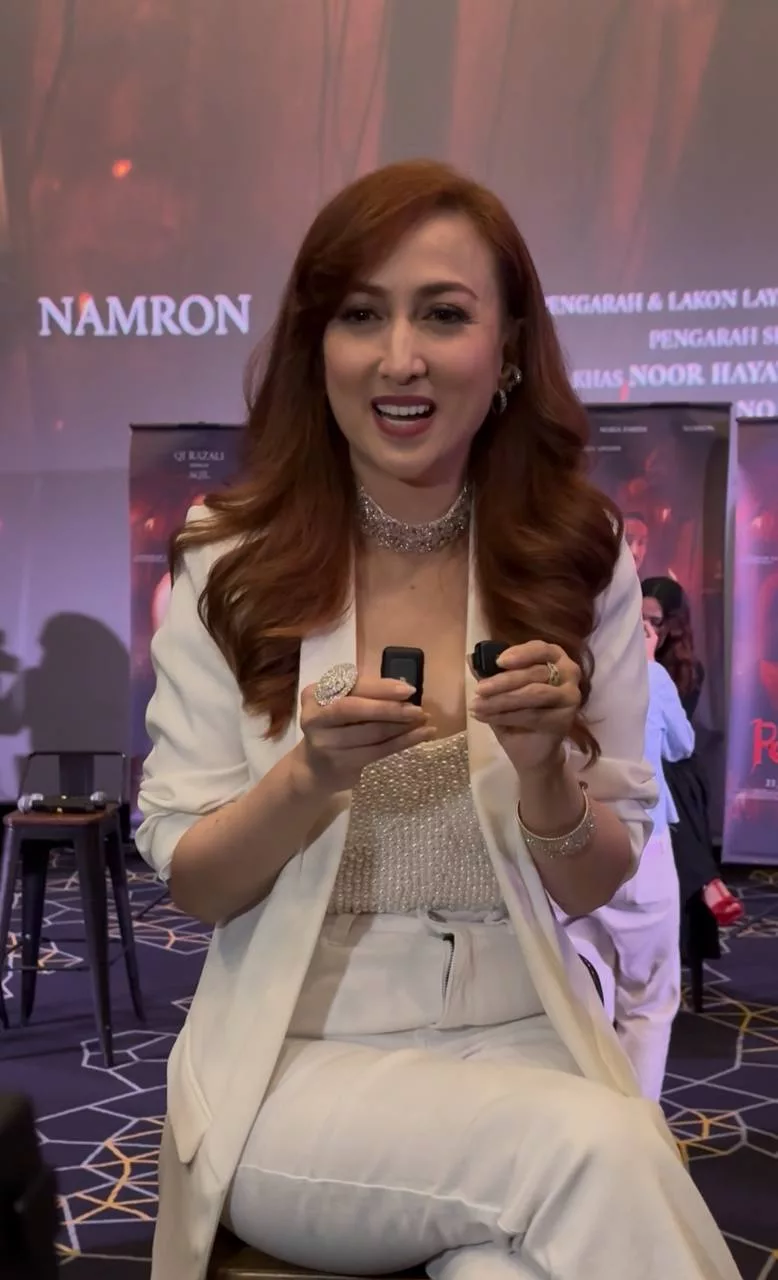 “Saya Buat Hal Sendiri, Tak Kacau Atau Aniaya Orang…,” – Seksi? Maria Farida Sudah Lali Dengan Kecaman Pada Usia 56 Tahun