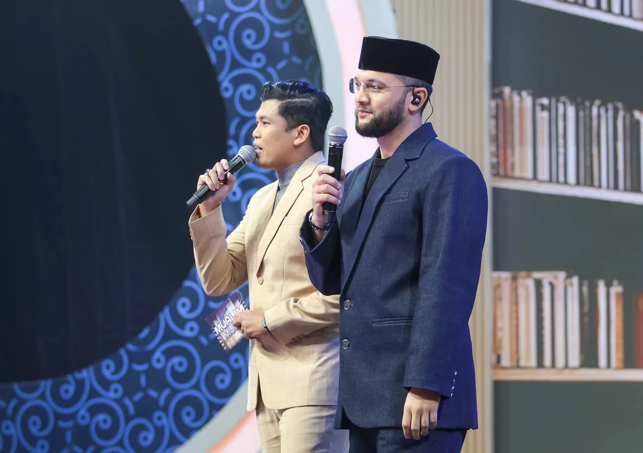 Ligamen Kaki Terkoyak Sebab Main Bola, Neelofa Anggap Jaga PU Riz Sebagai ‘Ladang Pahala’ 10 Ligamen Kaki Terkoyak Sebab Main Bola, Neelofa Anggap Jaga PU Riz Sebagai ‘Ladang Pahala’