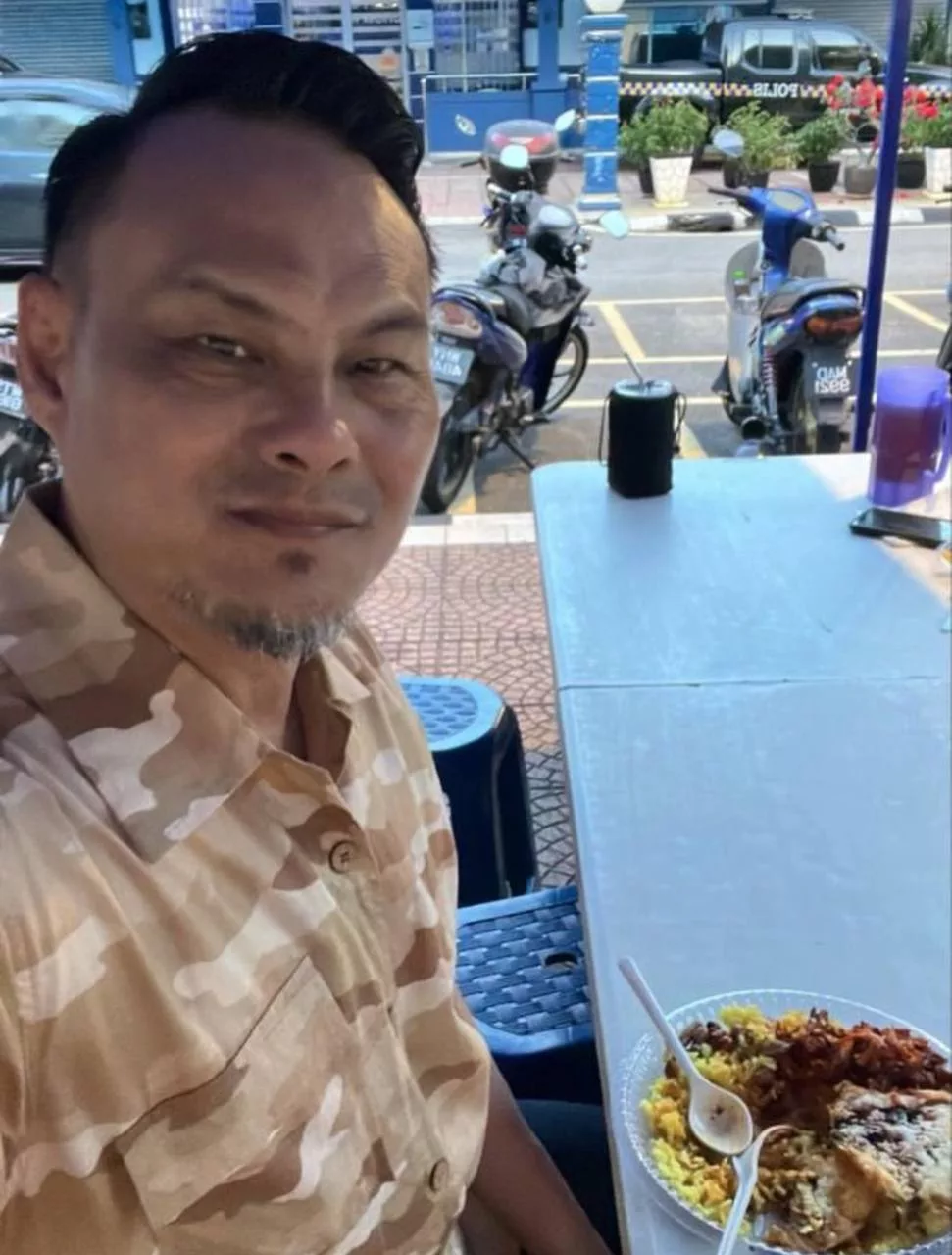 “Lebih Baik Kita Bercerita Dengan…,” – Adam Corrie Tegur Wanita Jangan Mudah Luah Masalah Pada Lelaki Bukan Mahram, Termasuk Artis & Ustaz”