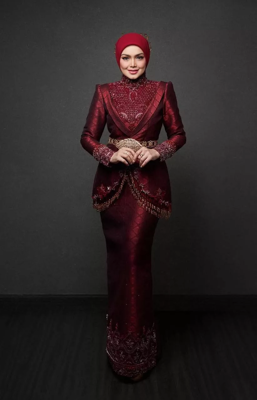 Gen Alpha Pun Sayang TokTi! Keperibadian Siti Nurhaliza Terus Dipuji, ‘Humble’ Santuni & Belanja Pelajar Sekolah Makan