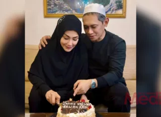 Sederhana Tapi Penuh Makna, Erra Fazira Sambut Hari Jadi Ezwan Zain Di Tanah Suci – “Selamat Ulang Tahun Suamiku.”