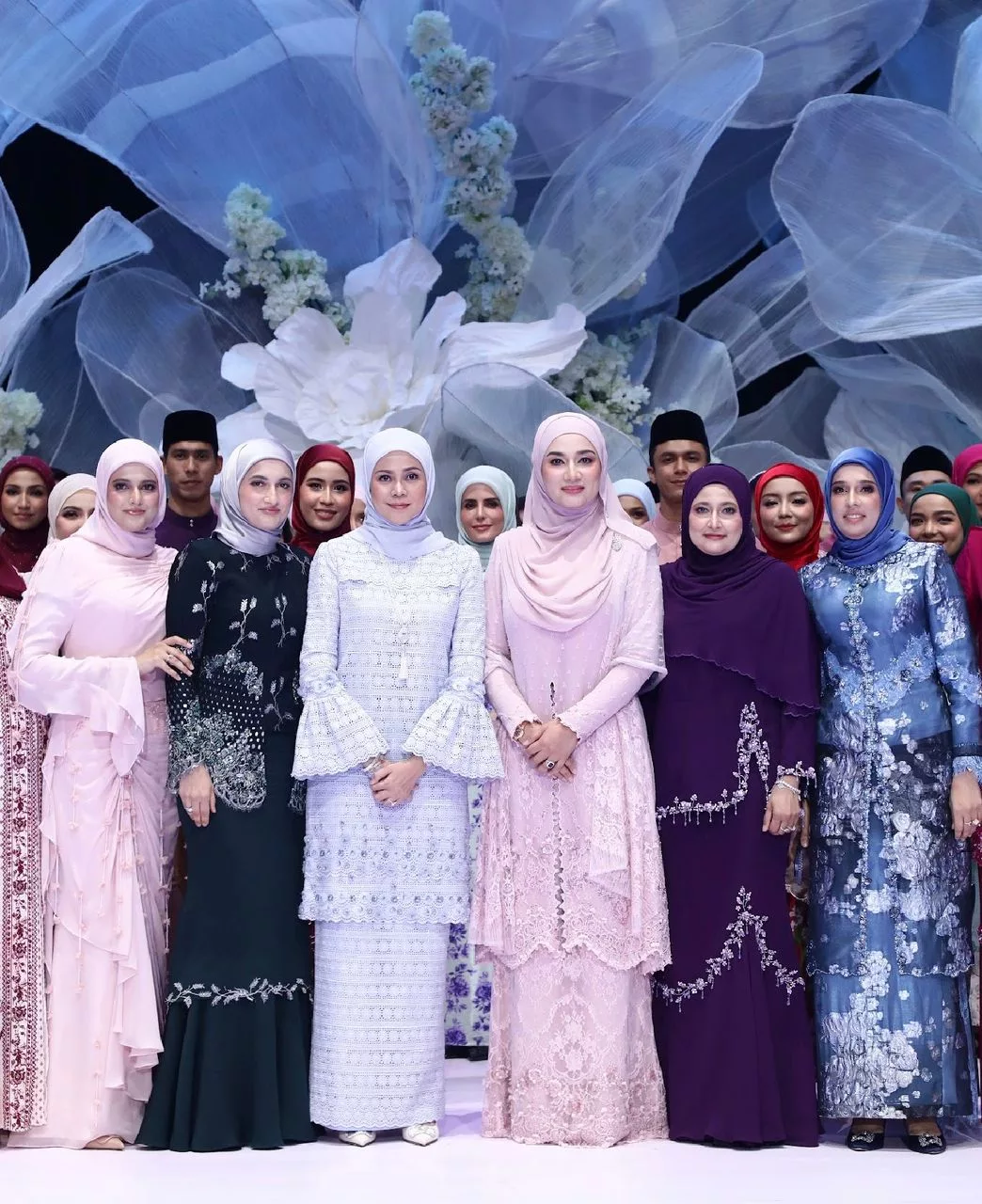 ‘Line Up’ Bukan Biasa-Biasa… Lisa Surihani, Bella Dally, Uyaina Arshad & Elly Mazlein Antara Yang Serlahkan Pesona!