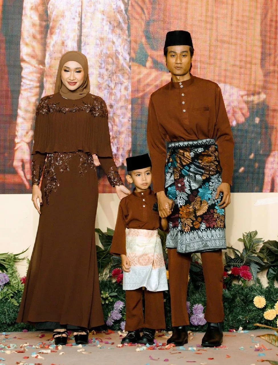 “Asalkan Selesa, Cantik Dan Sopan…,” - Iman Troye Pilih Beli Busana Sendiri & Pernah Dapatkan Baju Kurung RM20, Sokong Hargai Peniaga Tempatan 8 “Asalkan Selesa, Cantik Dan Sopan…,” – Iman Troye Pilih Beli Busana Sendiri & Pernah Dapatkan Baju Kurung RM20, Sokong Hargai Peniaga Tempatan