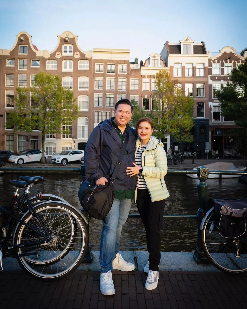 Dari Diuji Akaun 900,000 Pengikut Digodam Ke Takhta Bisnes Berlian, Rezeki Aleeya Avenys Kini Bangkit Jadi Tauke Barang Kemas! 6 Dari Diuji Akaun 900,000 Pengikut Digodam Ke Takhta Bisnes Berlian, Rezeki Aleeya Avenys Kini Bangkit Jadi Tauke Barang Kemas!