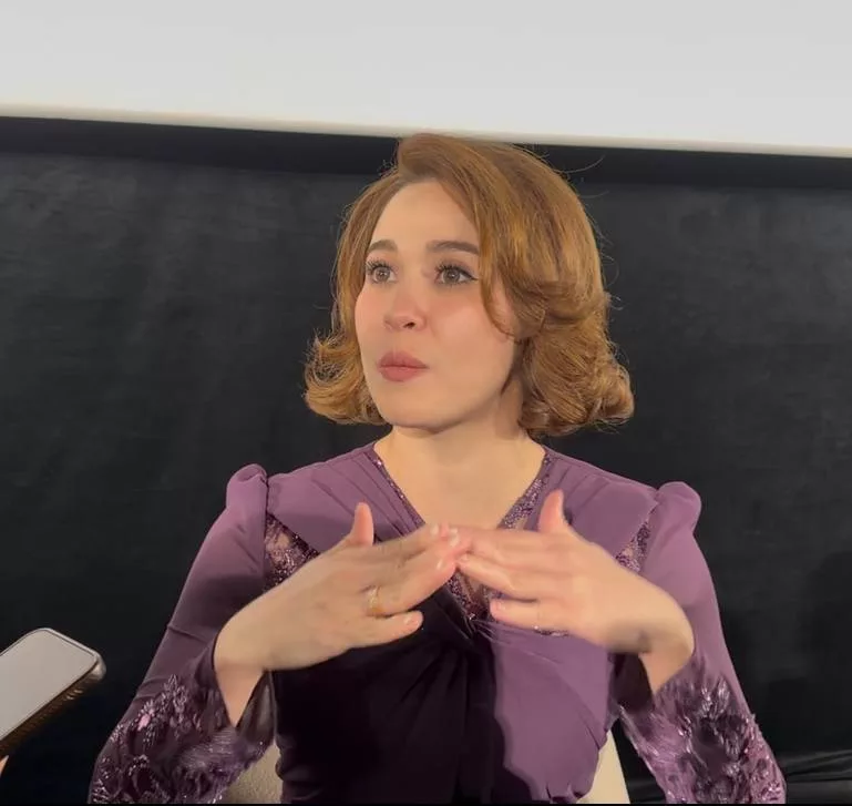 “Biarlah Dia Selesaikan…,” - Isu Tuntutan RM80 Juta, Emma Maembong Enggan Campur Urusan Kakak, Turut Ulas Trend Sebar Aib Di Media Sosial 8 “Biarlah Dia Selesaikan…,” – Isu Tuntutan RM80 Juta, Emma Maembong Enggan Campur Urusan Kakak, Turut Ulas Trend Sebar Aib Di Media Sosial