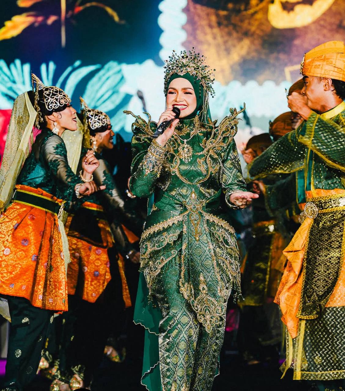 “Itu Bermakna Mereka Ambil Kisah…,” – Ada Dakwa ‘Kesuma’ Rosakkan Muzik Irama Tradisional, Aisha Retno Pertahan Pembaharuan Dalam Muzik