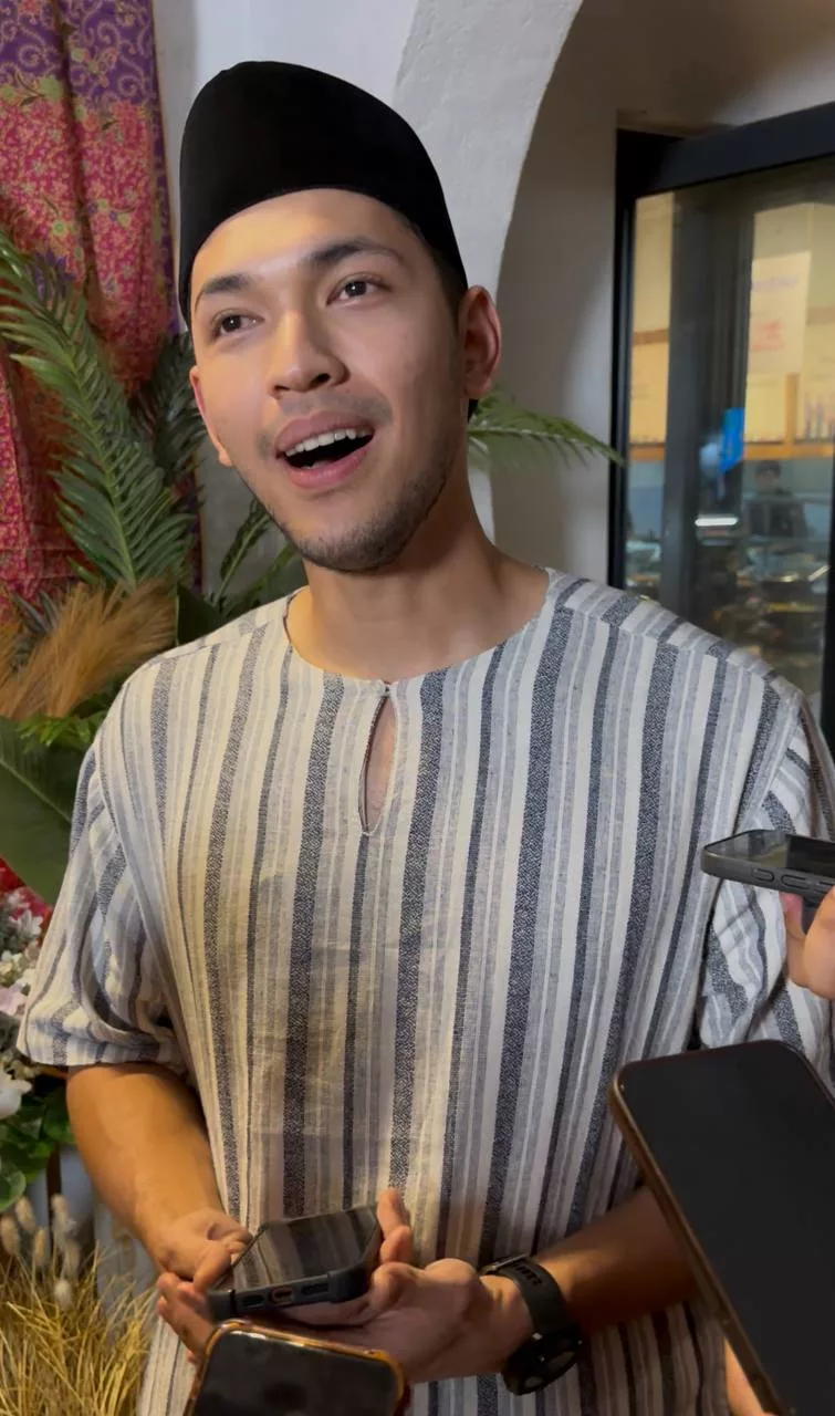 “Mereka Nampak Saya Tenang, Tiada Konflik…,” – Muaz Zabir Selar Individu Hasad Dengki, Mesej Lama Ditularkan Semula? 9 “Mereka Nampak Saya Tenang, Tiada Konflik…,” – Muaz Zabir Selar Individu Hasad Dengki, Mesej Lama Ditularkan Semula?