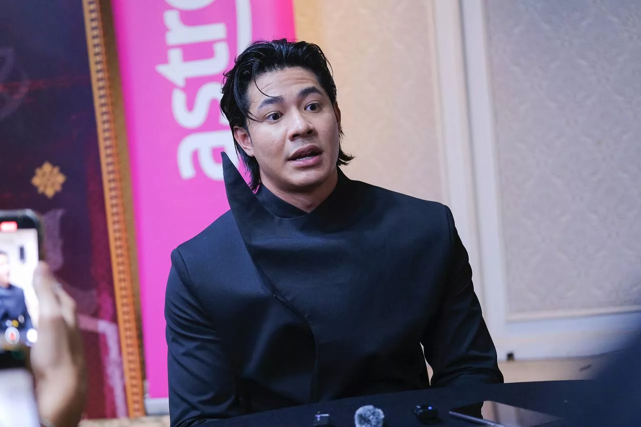 Dikecam Badan Berisi & Disangka Sakit, Meerqeen Dedah Pengorbanan Demi Watak - “Ia Berbaloi, Sebab Itu Saya Setuju.” 11 Dikecam Badan Berisi & Disangka Sakit, Meerqeen Dedah Pengorbanan Demi Watak – “Ia Berbaloi, Sebab Itu Saya Setuju.”