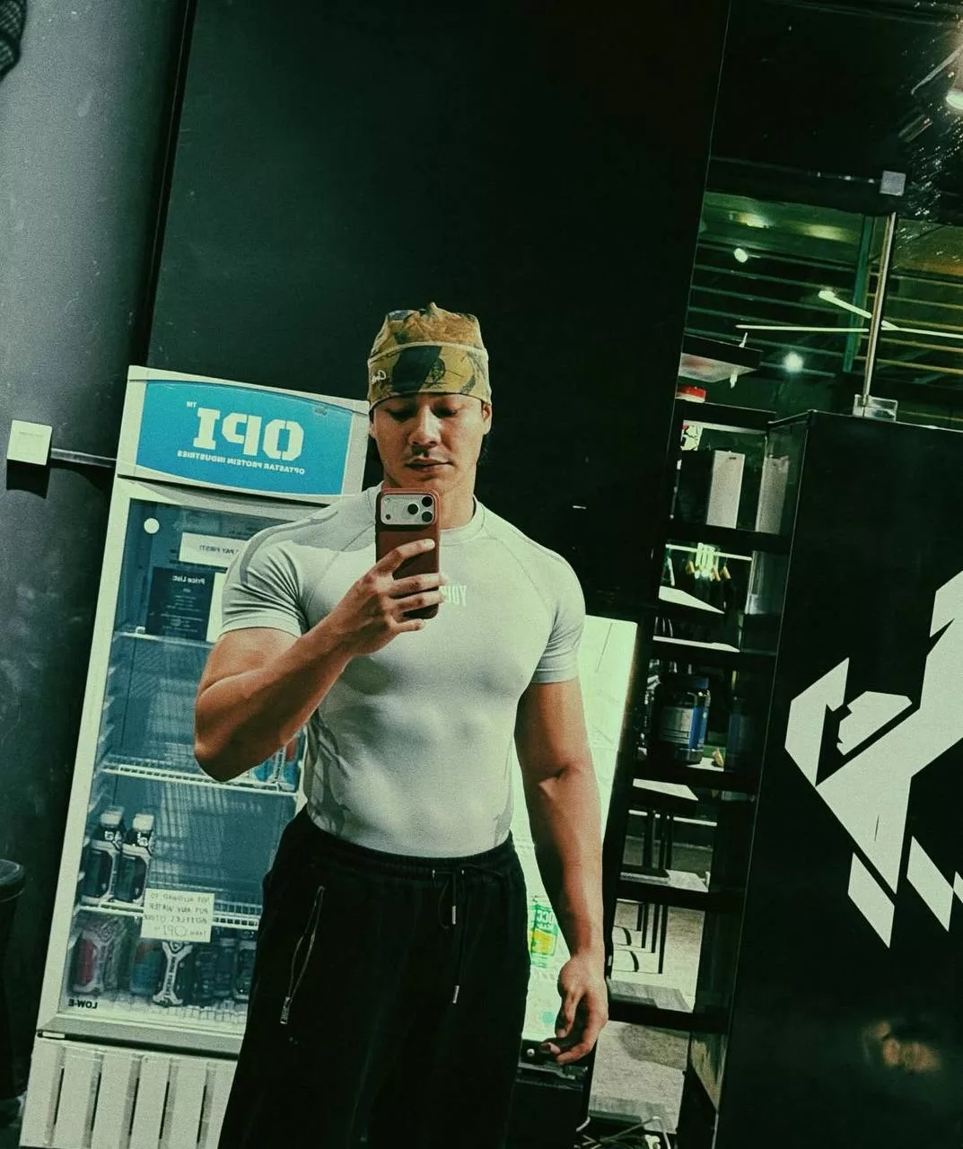 Dikecam Badan Berisi & Disangka Sakit, Meerqeen Dedah Pengorbanan Demi Watak - “Ia Berbaloi, Sebab Itu Saya Setuju.” 9 Dikecam Badan Berisi & Disangka Sakit, Meerqeen Dedah Pengorbanan Demi Watak – “Ia Berbaloi, Sebab Itu Saya Setuju.”