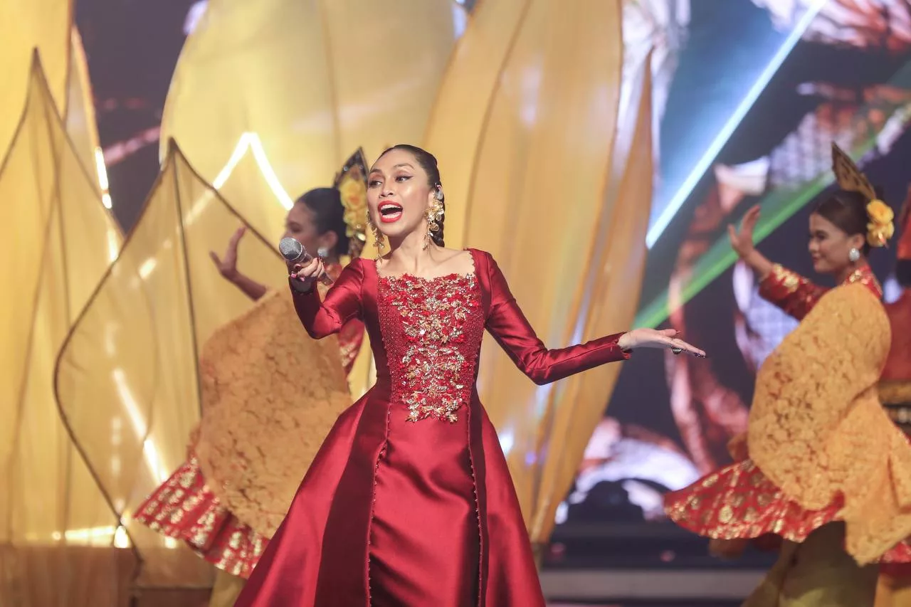 Belum Boleh ‘Move On’! Astro Menampilkan Semangat Home Of Live Dengan Sentuhan Indah & Luar Biasa Menerusi Pentas ‘Re Culture’ GMWA2025 38 Belum Boleh ‘Move On’! Astro Menampilkan Semangat Home Of Live Dengan Sentuhan Indah & Luar Biasa Menerusi Pentas ‘Re Culture’ GMWA2025