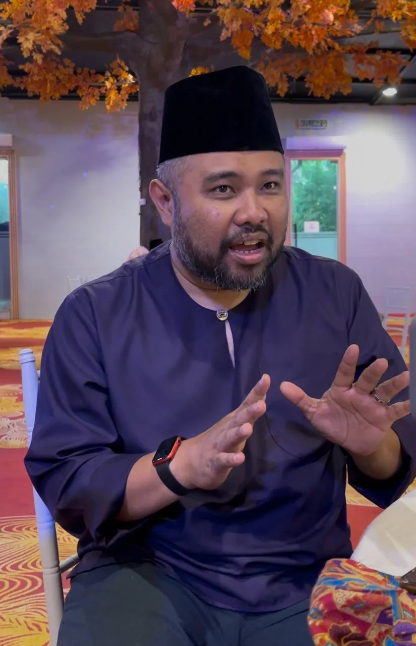 “Ilmu Vokal Bukan Main-Main,” – Adeep Nahar Tegur, Sangkal Dakwaan Ilmu Vokal Tak Penting 9 “Ilmu Vokal Bukan Main-Main,” – Adeep Nahar Tegur, Sangkal Dakwaan Ilmu Vokal Tak Penting