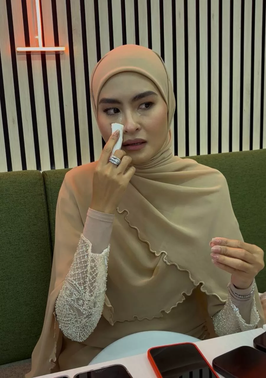 “Saya Pernah Jadi Bintang Popular 2018, Berada Di Puncak,” - Kerjaya Bergerak Perlahan Selepas 10 Tahun? Wany Hasrita Belum Mahu Mengalah 10 “Saya Pernah Jadi Bintang Popular 2018, Berada Di Puncak,” – Kerjaya Bergerak Perlahan Selepas 10 Tahun? Wany Hasrita Belum Mahu Mengalah