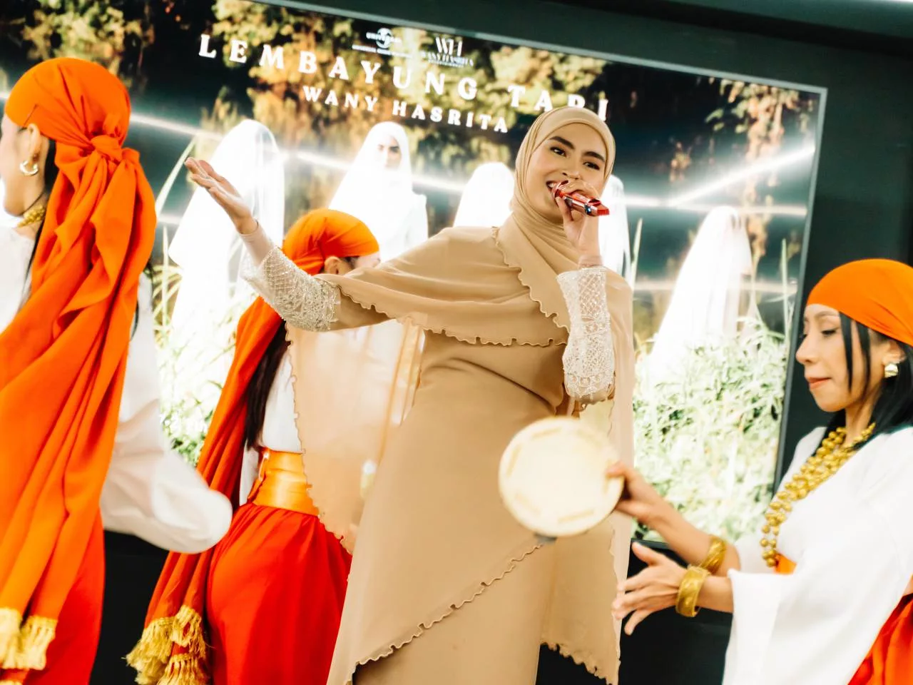 “Saya Pernah Jadi Bintang Popular 2018, Berada Di Puncak,” – Kerjaya Bergerak Perlahan Selepas 10 Tahun? Wany Hasrita Belum Mahu Mengalah