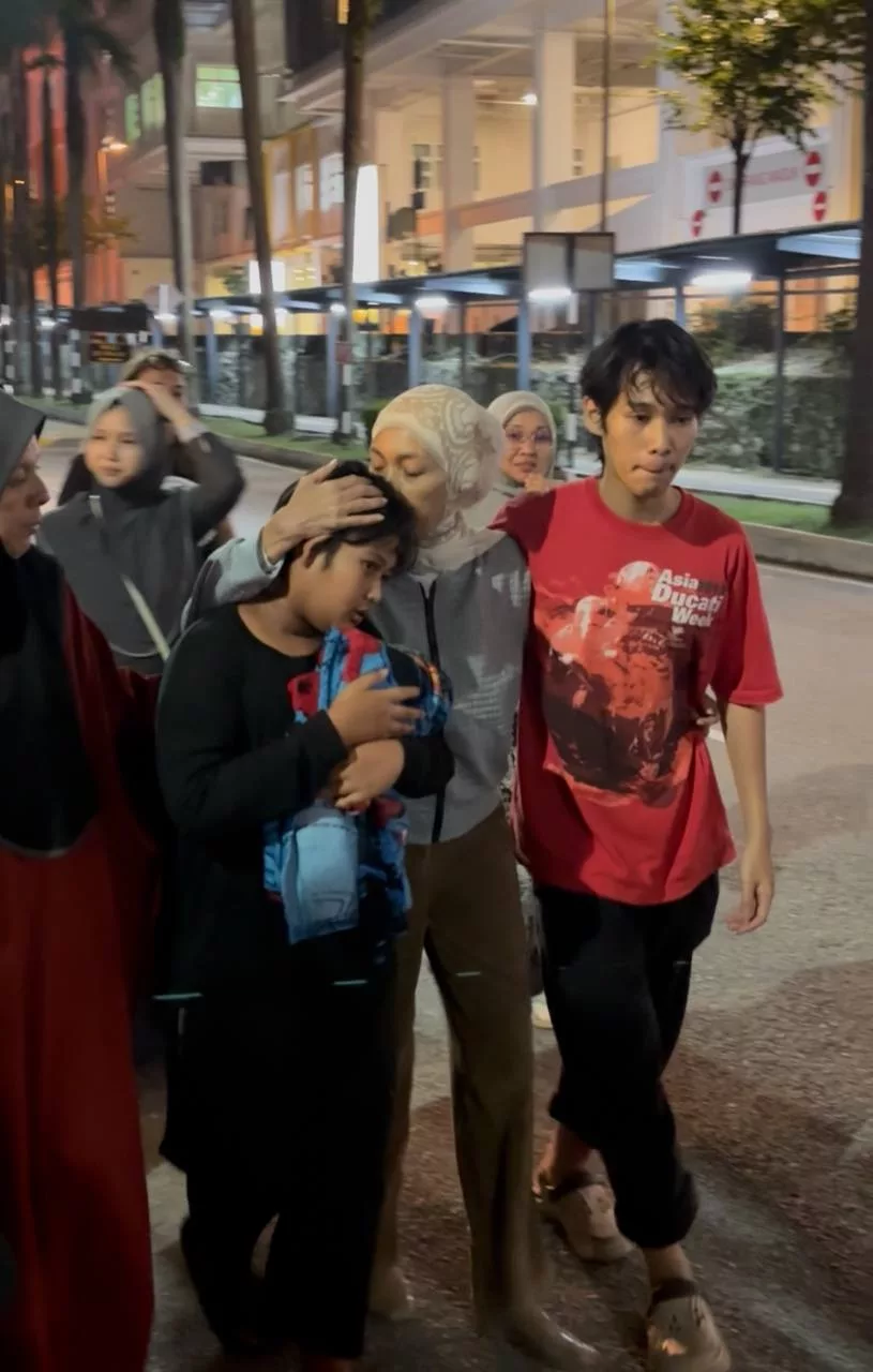 “Dia Mahu Kami Dirawat Bersama, Tapi Takdir Allah…,” – Hasrat Nak Jalani Rawatan Kanser Berdua Tak Kesampaian, Adrian Adam Reda Pemergian Abang Tercinta