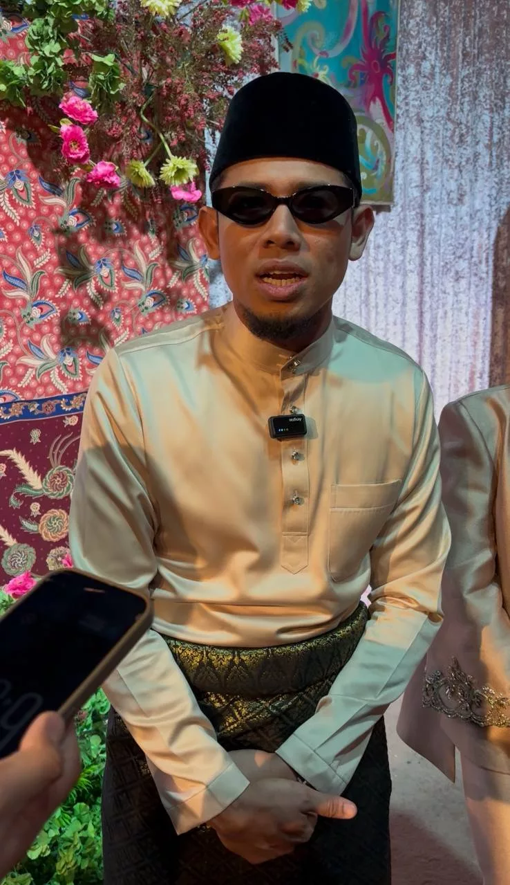 “Hubungan Saya & Fazura Sangat Baik,” - Ada Pihak Cuba Melagakan? Nabil Ahmad Tak Nak Ambil Tahu, Pilih Jaga Kesihatan Mental 11 “Hubungan Saya & Fazura Sangat Baik,” – Ada Pihak Cuba Melagakan? Nabil Ahmad Tak Nak Ambil Tahu, Pilih Jaga Kesihatan Mental