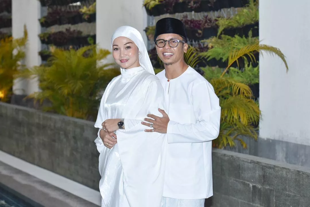 “Dia Menyanyi Lagu Saya Di Sebuah Restoran…,” – Hafiz Suip Tiada Niat Nak Rahsiakan Perkahwinan, Cerita Kisah Cinta Dengan Isteri