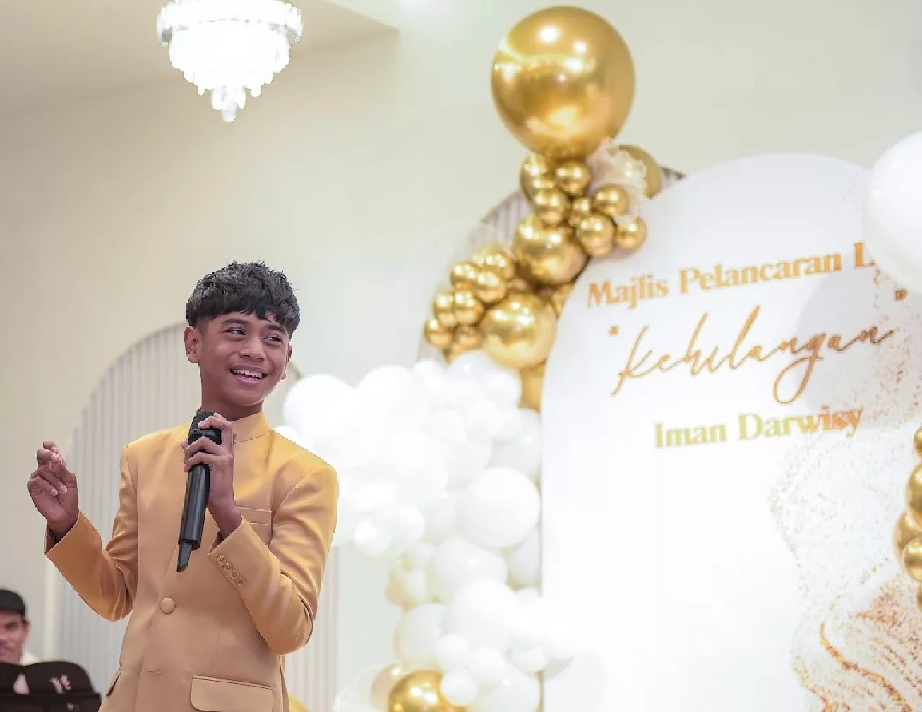 “Saya Bersyukur Sebab Pada Usia 15 Tahun, Sudah Ada Dua Single Dendiri,” – Iman Darwisy
