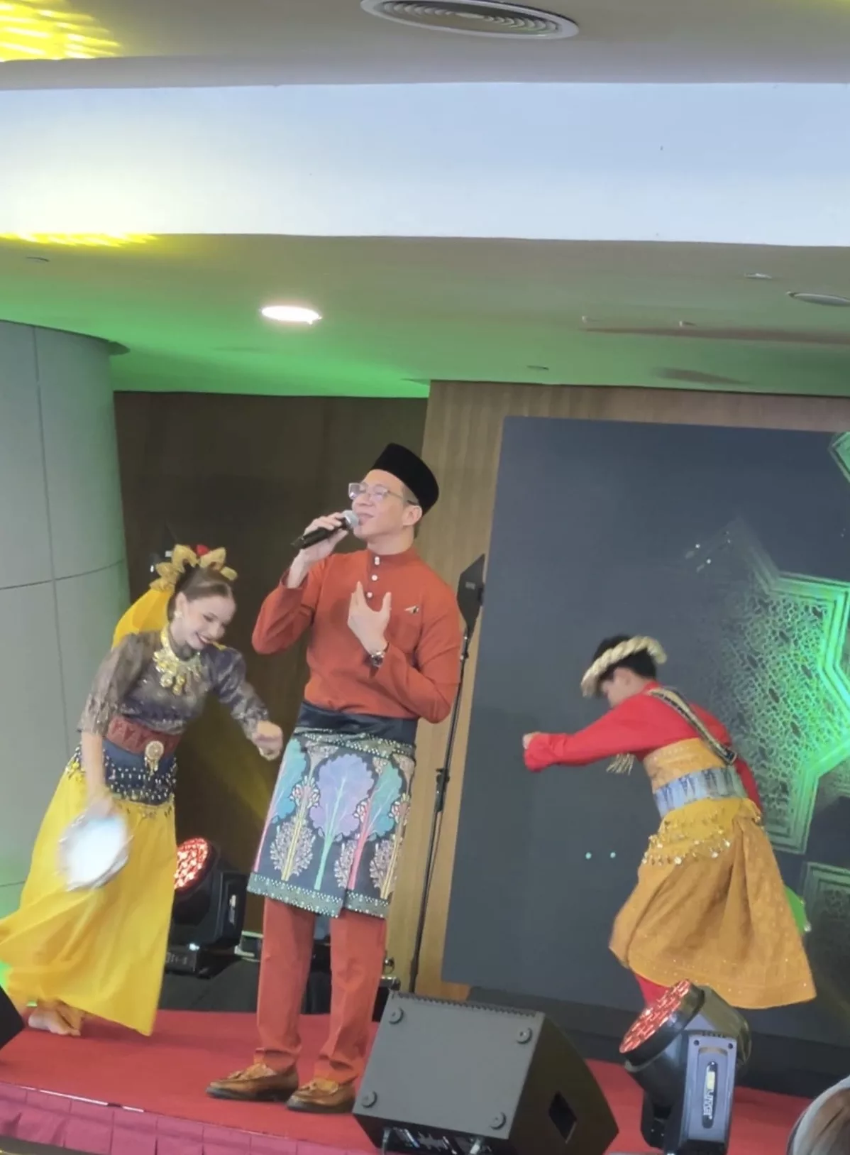 “Tiada Istilah Syok Sendiri, Namun…,” – Selepas 3 Single, Rayme Zainal Lancar Pula ‘Gema Raya’, Lagu Tema Festival Raya Terbesar!