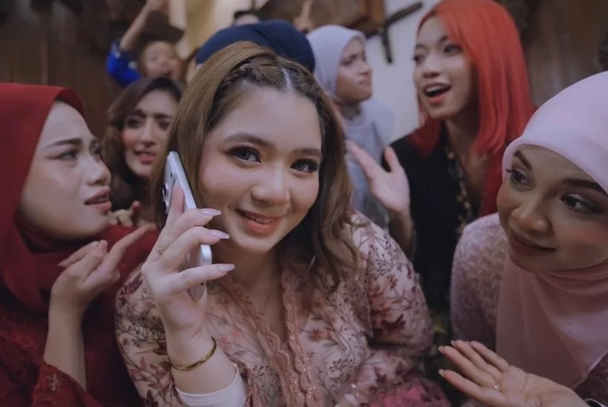 “Pada Awal Hanya Bertanya, Bergurau…,” – Peminat Hulur RM1 Pun Jadi! Mohd Mentor & Zwen Superchild Kumpul RM600, Rakam Lagu Raya Baharu