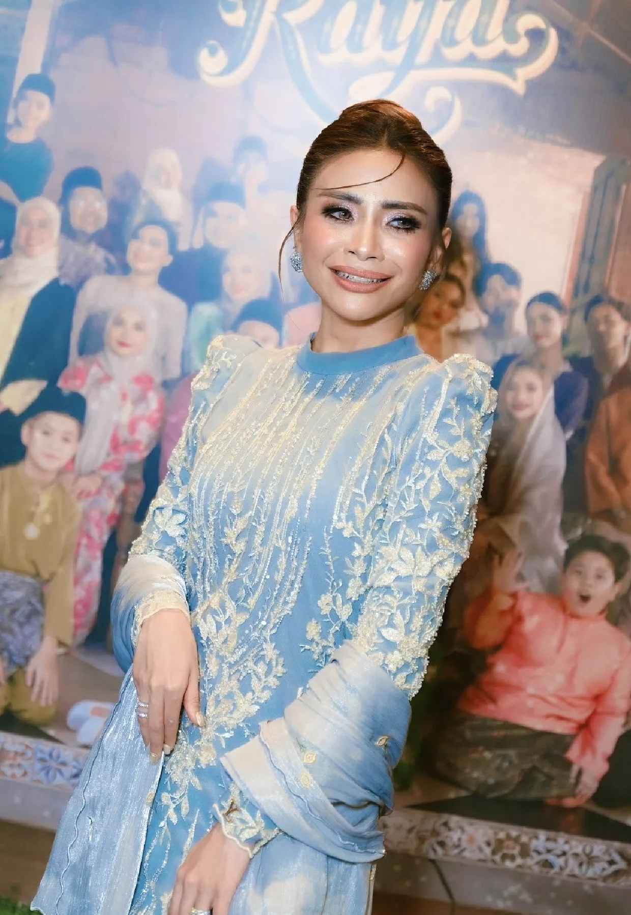 “Saya Harap Orang Ramai Suka Dan Sokong,” - Shiha Zikir Lancar Lagu Raya, Undang Peminat Jayakan Muzik Video 10 “Saya Harap Orang Ramai Suka Dan Sokong,” – Shiha Zikir Lancar Lagu Raya, Undang Peminat Jayakan Muzik Video