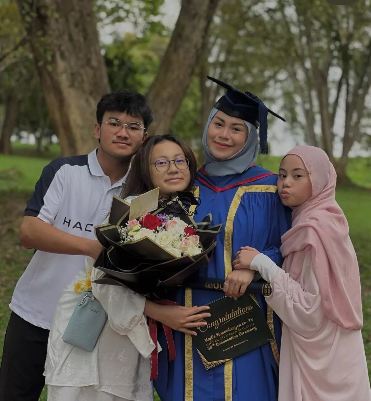 “Bukanlah Serik, Cuma Belum Terfikir Lagi,” – Rebecca Nur Al Islam Tak Rasa Sunyi Selepas Cerai, Sibuk Urus 7 Orang Anak