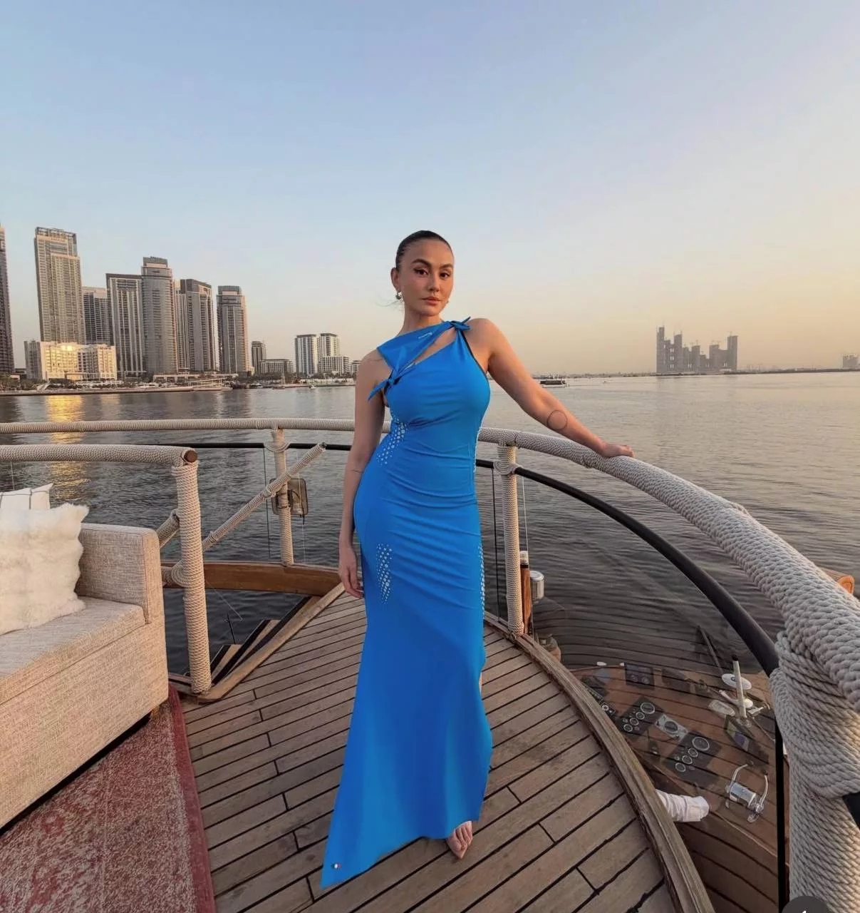 “Saya Cuma Mahu Meluahkan Betapa…,” – Agnez Mo Masih Di Dubai, Kongsi Situasi Terkininya