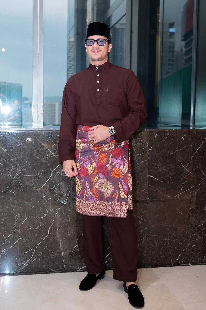 “Saya Terkesan, Simpati Dengan Amira,” – Fattah Amin Terpaksa Tegur Individu Biadap, Ganggu Ruang Ketika Suami Isteri Bekerja