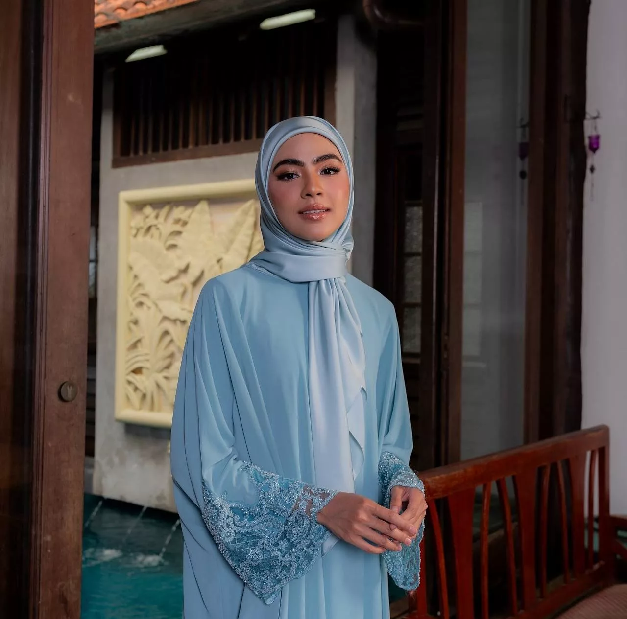 “Perasaan Boleh Berputik Di Mana-Mana, Tak Kira Tempat,” – Erysha Emyra Percaya Cinta Lokasi, Selesa Berkawan Dengan Ariel Fesol