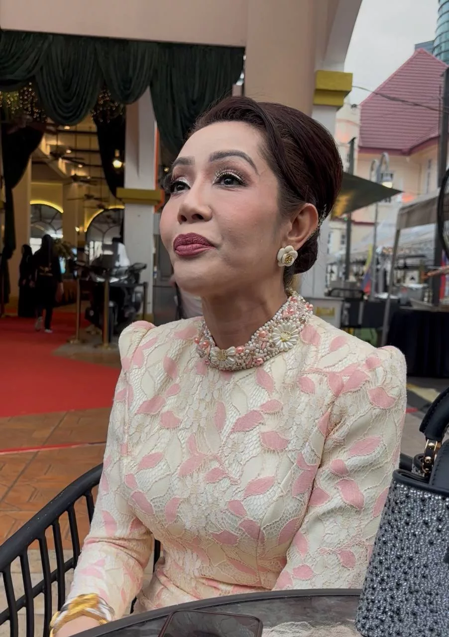 “Orang Nak Mengata, Lantaklah…,” – ‘Gedik Raya’ Bawa Tema Aidilfitri Di Kayangan, Lagu Ifa Raziah Dikecam Tapi Melekat Di Kepala