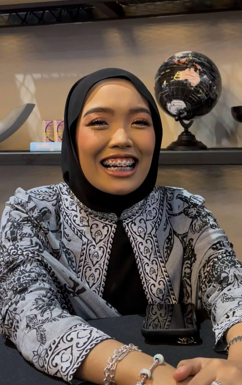 “Ia Perkara Subjektif, Tiada Betul Dan Salah…,” – Ramai Suka Kritik Stail Solekan Orang Lain, Sally Whoo Lebih Suka Rai Perbezaan
