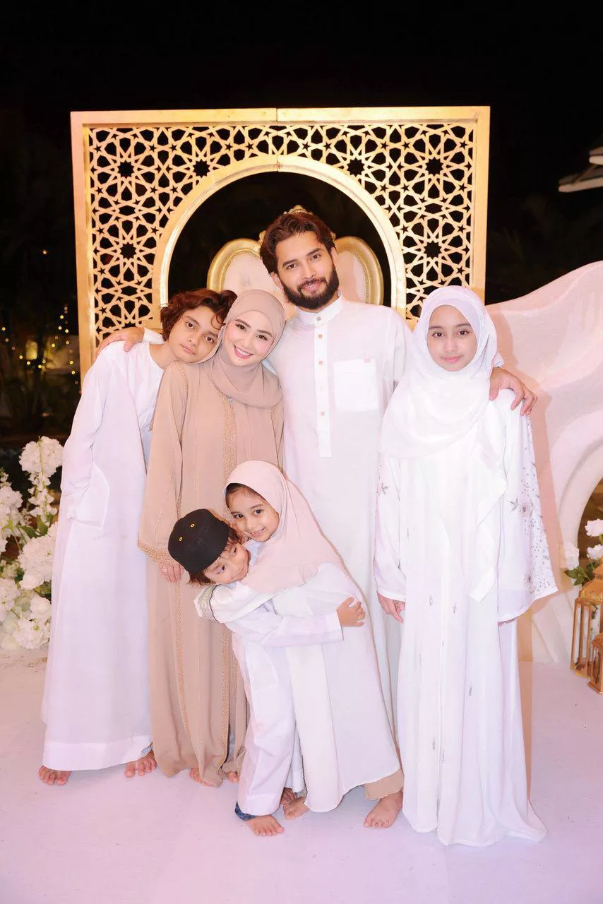 “Saya Seronok Lihat Isteri Yang Jadi Suri Rumah…,” – Syukur Nikmat Hidup, Miliki Keluarga Bahagia & Impian Perbanyakkan Zakat, Wawa Zainal Kongsi Cabaran Jadi Usahawan