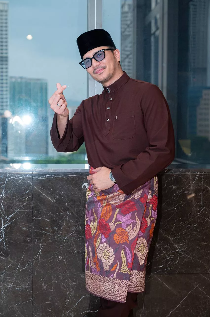 “Saya Dijaga Elok, Dia Rajin Masak,” - Pertama Kali Sambut Ramadan Dengan Amira Othman, Fattah Luah Rasa Syukur… Siap ‘Terjebak’ Resepi Khairulaming 7 “Saya Dijaga Elok, Dia Rajin Masak,” – Pertama Kali Sambut Ramadan Dengan Amira Othman, Fattah Luah Rasa Syukur… Siap ‘Terjebak’ Resepi Khairulaming