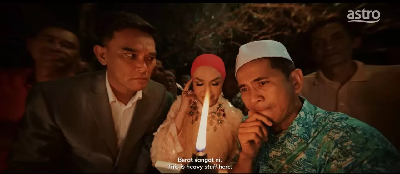 Ego Dua Sahabat Cetus Konflik Dalam Kampung! Iklan Raya Astro ‘Bila Bersama, Lagi Jadi’ Bariskan Bintang Gred A… Sarat Komedi, Nostalgia & Pengajaran